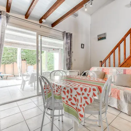 2 Bedroom Home For 6 펜션 *